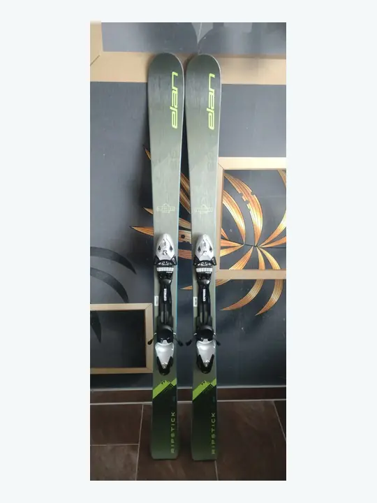 Ski Elan All-Mountain in 148 cm