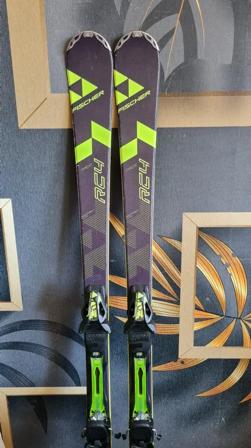 Ski Fischer RC4 Race in 160 cm