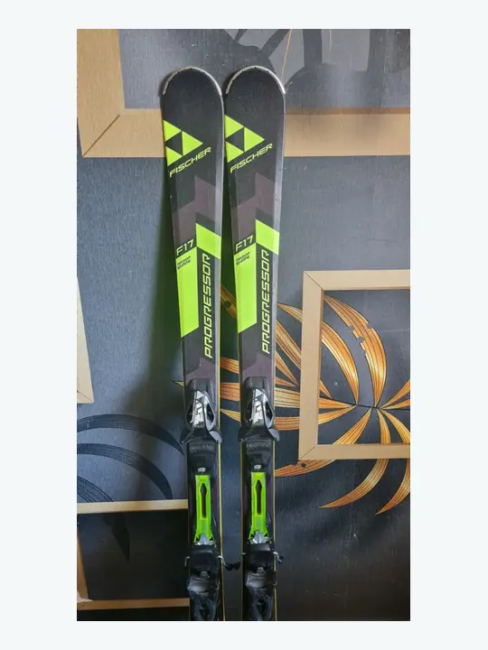 Ski Fischer Progressor F17 in 153 cm