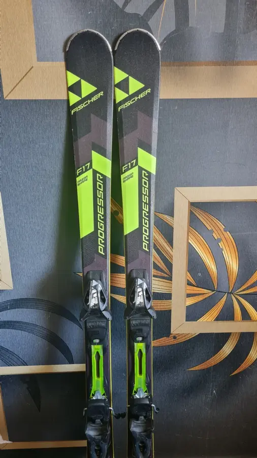 Ski Fischer Progressor F17 in 153 cm