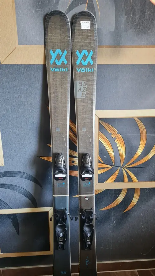Damenski Völkl Blaze 86 W All-Mountain in 159 cm