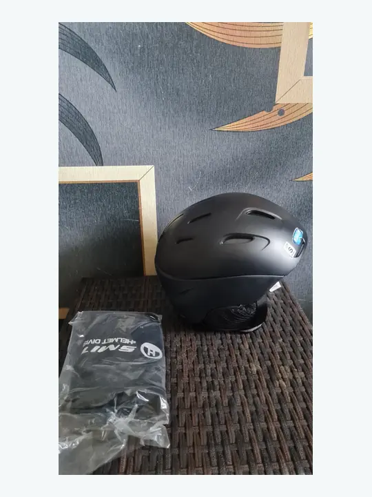 Smith Skihelm Intrigue Neu