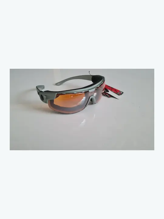 Foto 2 von 6