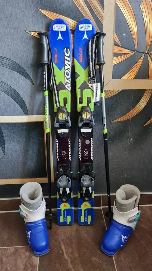 Kinderski-Set Atomic in 90 cm, Schuhe Gr. 32-32,5