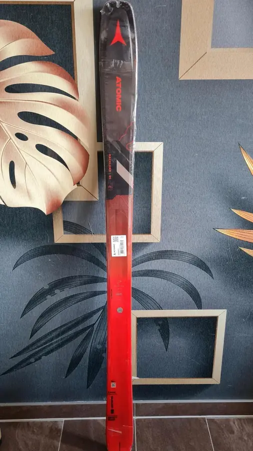 Tourenski Atomic Backland 85 in 157 cm
