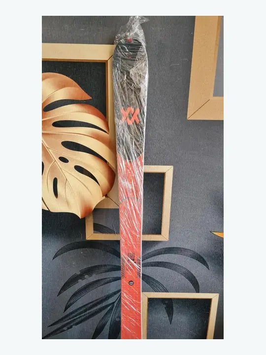 Freerideski Völkl Mantra 88 W in 163 cm