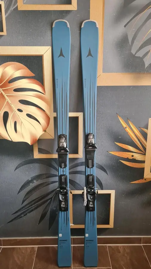 Ski Atomic Maverick 78 in 178 cm