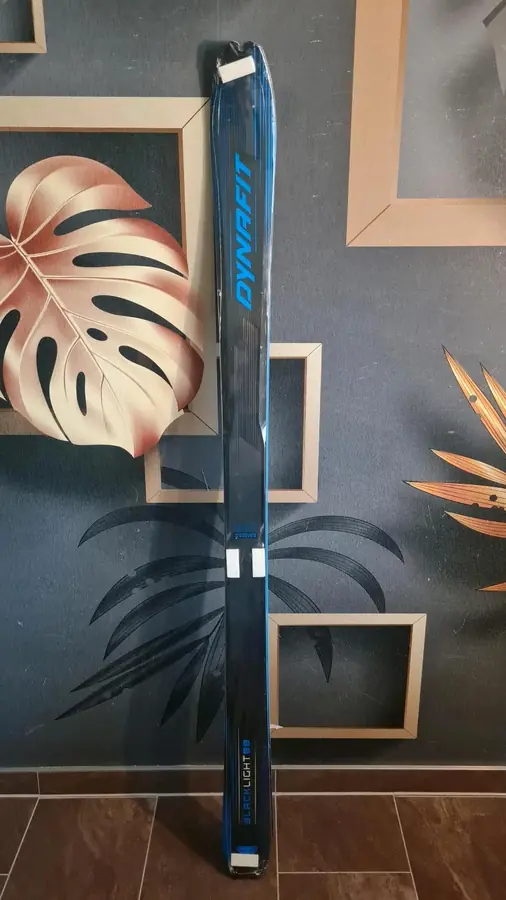 Tourenski Dynafit Blacklight 88 in 172 cm